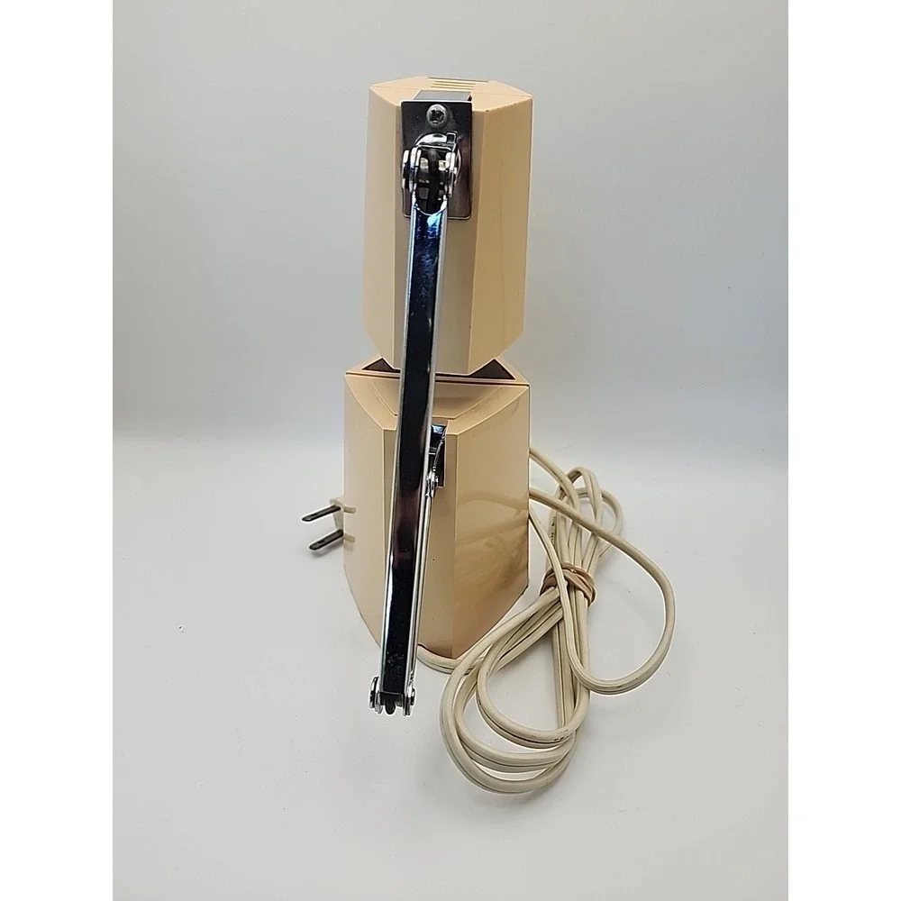 Vintage Hamilton Industries Unusual Six Sided FOLDING LAMP  MCM Tested And Works